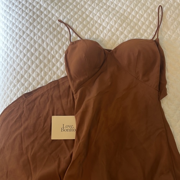 Esperanza Padded Cut Out Dress - Picture 5 of 6